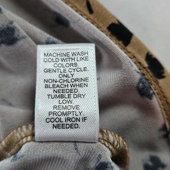 Cato Mixed Fabric Top Tan Black Floral Print Long Net Sleeves Women's Size 18/20 - Picture 10 of 11